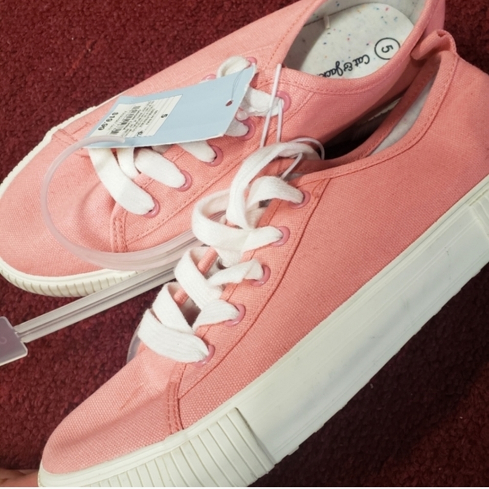 Cat & Jack Coral Pascal Lace-Up Sneakers, Big Girl 5